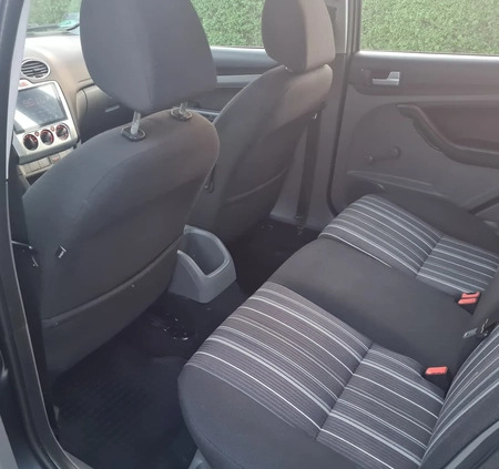 Ford Focus cena 9700 przebieg: 315000, rok produkcji 2009 z Legnica małe 326